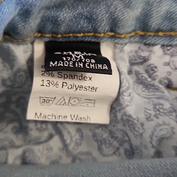 Shein Graphic 1999 Buterfly High Rise Skinny Jeans Size Medium - Picture 4 of 11